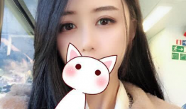 虎牙大胆美女主播,魅力四溢，直播界的新星闪耀