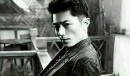 霍建华妈妈的资料,低调慈善家，育儿智慧的传承者