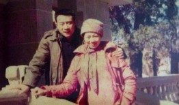 李雪健老婆于海丹照片,幸福时光下的甜蜜瞬间