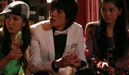 张超个人资料铠甲勇士