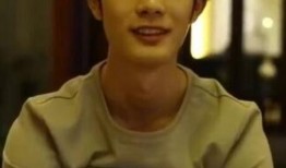 陈小艺的孩子的照片,温馨家庭画面引网友热议